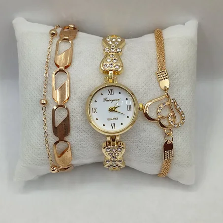 ساعة نسائية