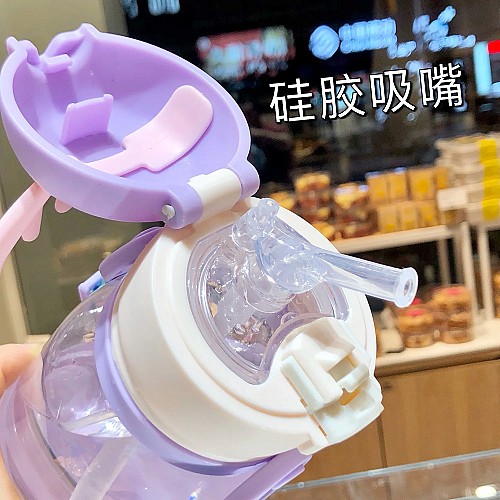 🦏🥤 أكواب أطفال لشرب الماء على شكل قرن الوعل من الكرتون المبتكر لتغذية الأطفال مع شفاطات