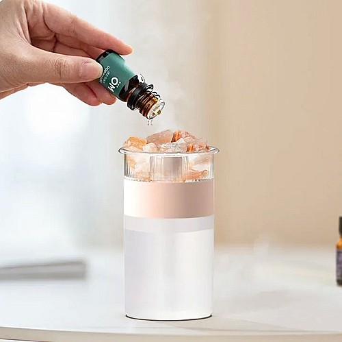 مرطب الهواء المحمول بكريستال الصخر 💧🌬️ | استرخاء ونقاء في كل مكان!