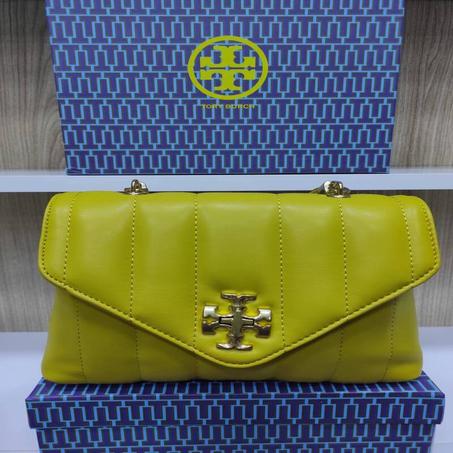 حقيبة Kira Quilted Satchel الصغيرة الجديدة