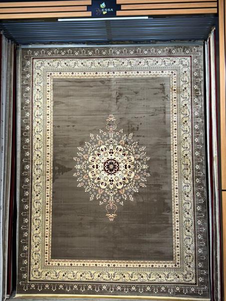 زربية تقليدية لون بني