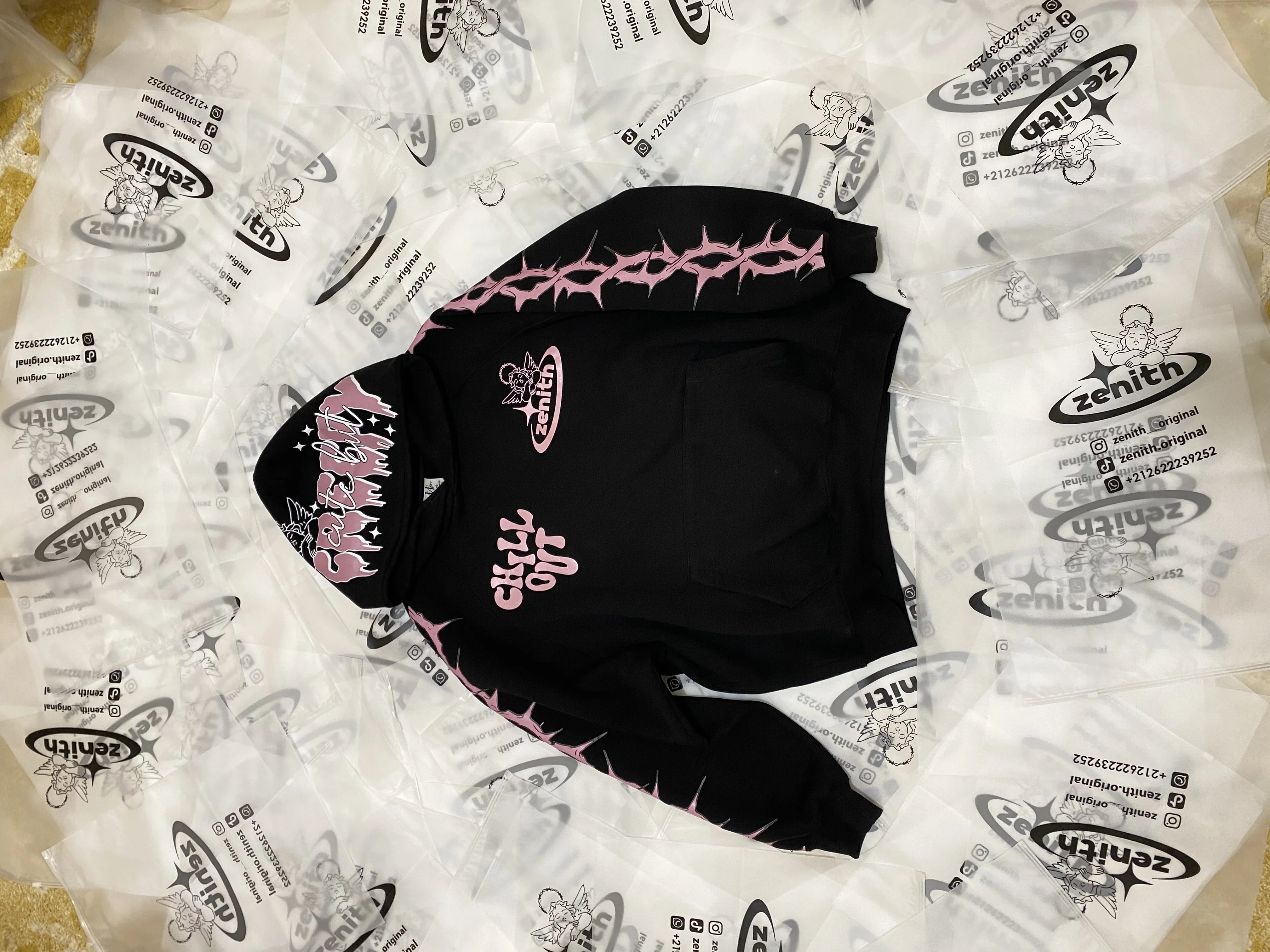 Hoodie Zenith – Black/Pink