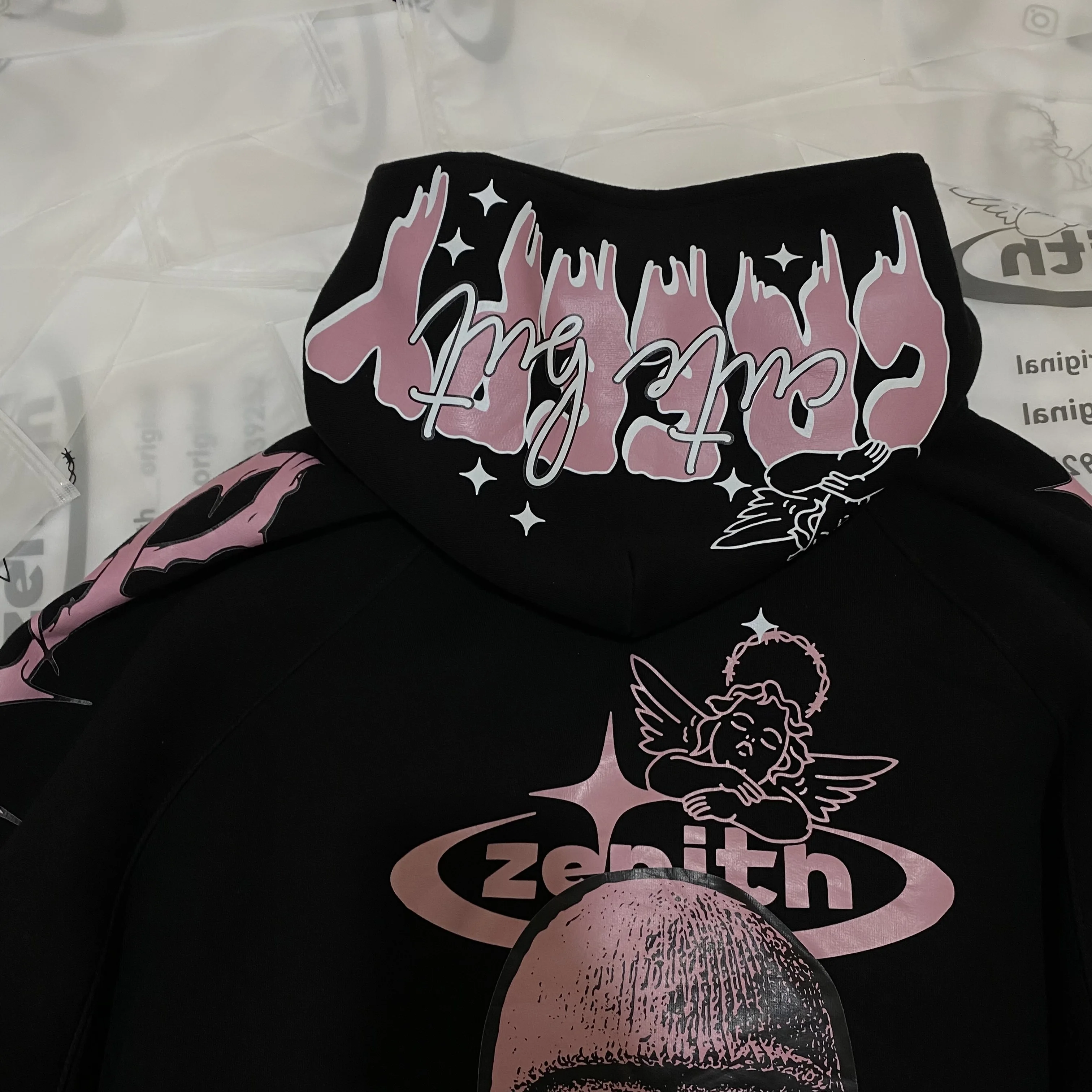 Hoodie Zenith – Black/Pink