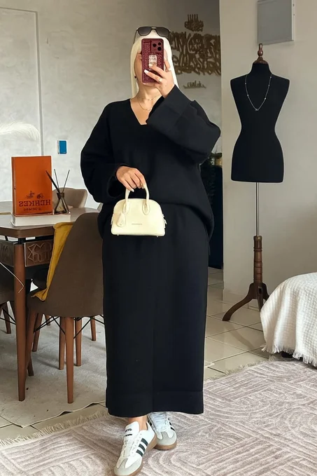 طقم تنورة وماي ناعم (2 قطعة) - موديل AZ20 - إطلالة شتوية مريحة وأنيقة  Ensemble Az20 jup