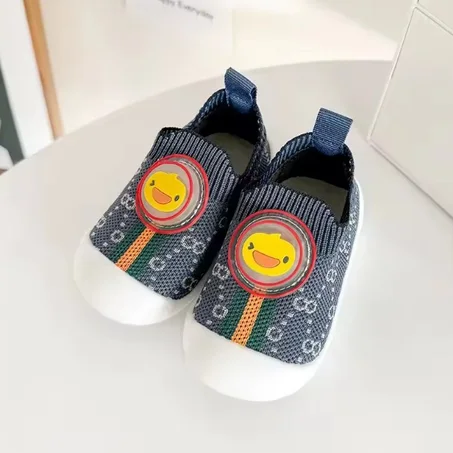 حذاء "سمايلي" المرن – خطوات مليئة بالمرح