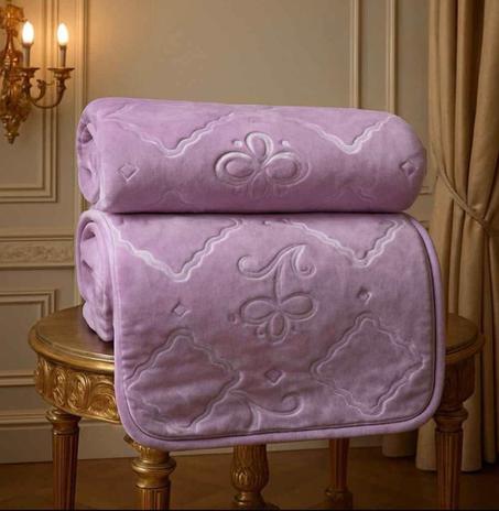 Couverture Chauffante  بطانية دافئة وفاخرة