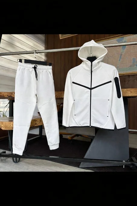 سورفيت رجالي شتوي – تصميم عصري