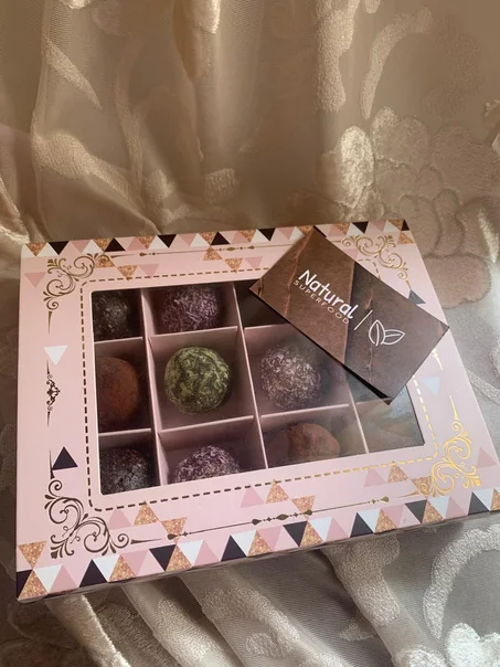 Coffret "Petites Boules de Bonheur" 12 Pcs
