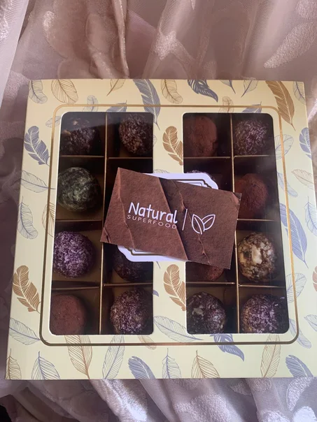 🌸 Coffret Cadeau "Instants Gourmands" 16 Pcs