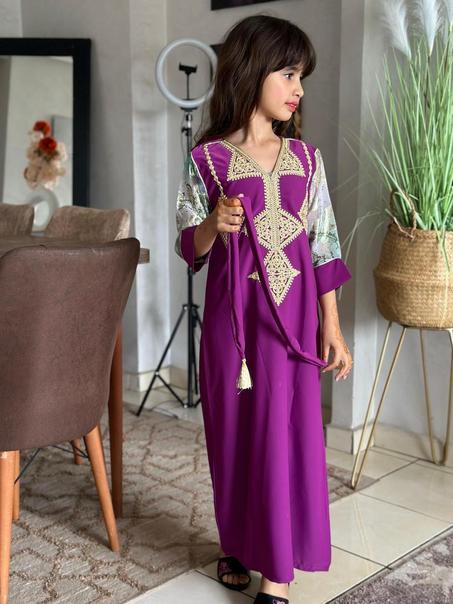 قفطان بالحزام