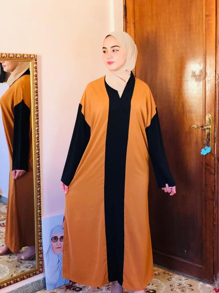 جلابة مخزانية ممزوجة بلونين متناسقين