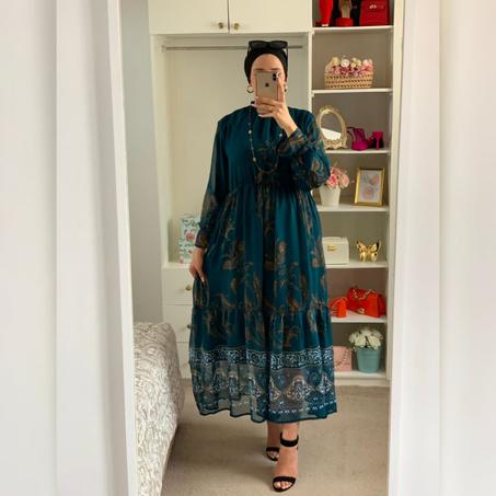 كسوة كلوش نسائية مبردة REF 1101