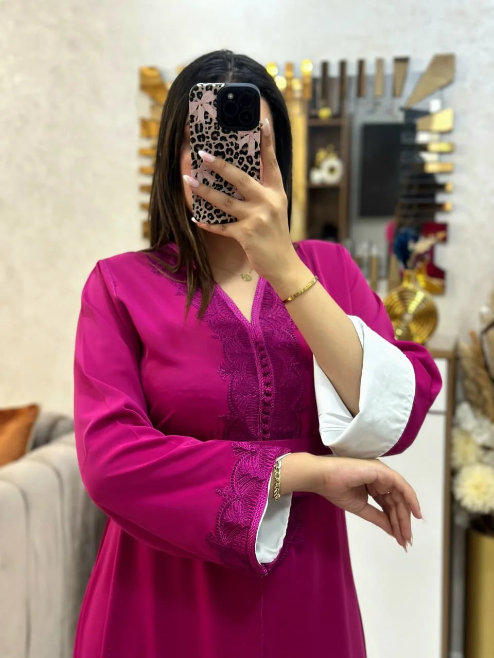 🟠 قفطان أنيق بفصالة مثالية كيعطيك طلة ملكية