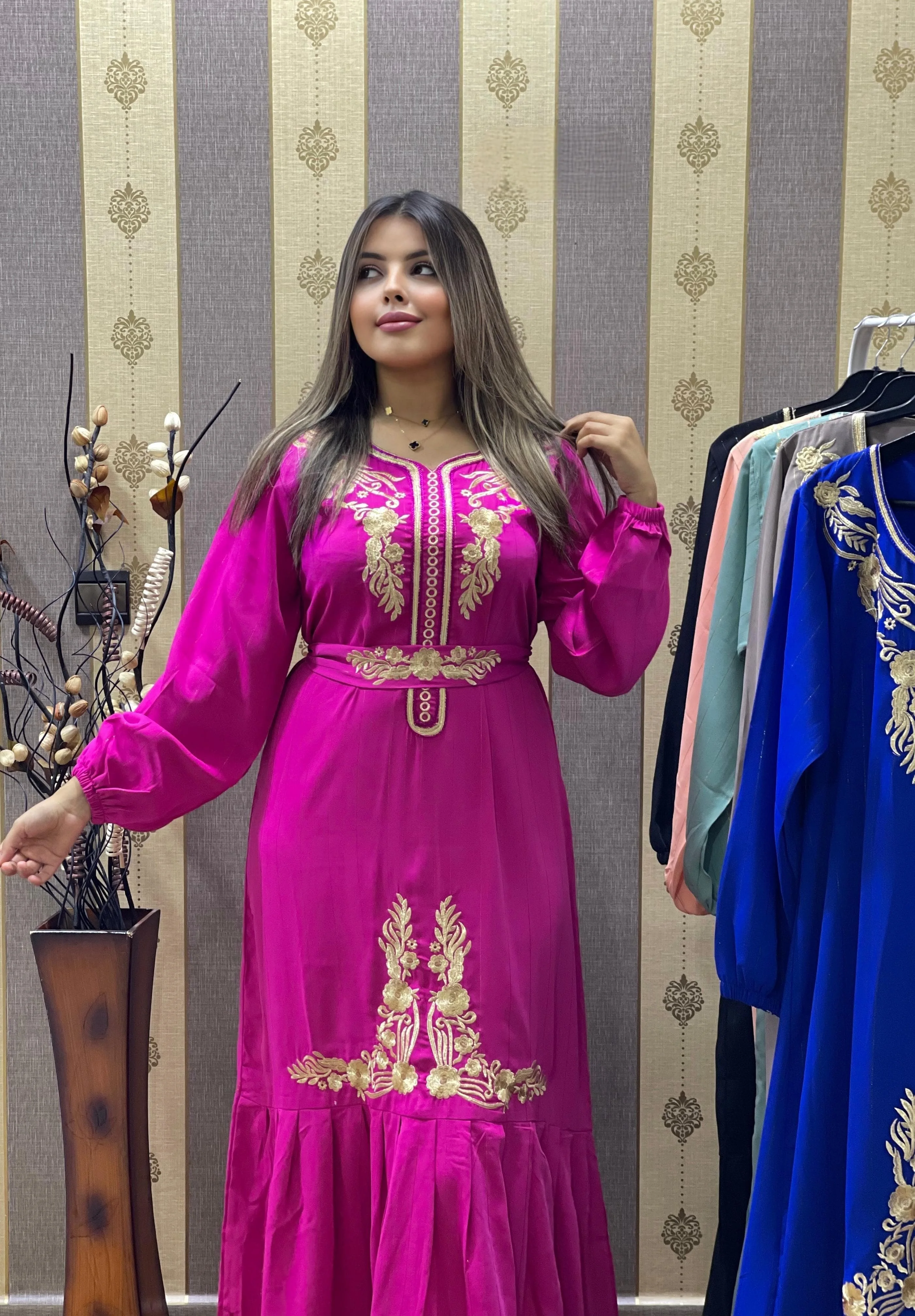 ✨ قفطان راقي للعيد و جميع المناسبات المميزة 🎊👑