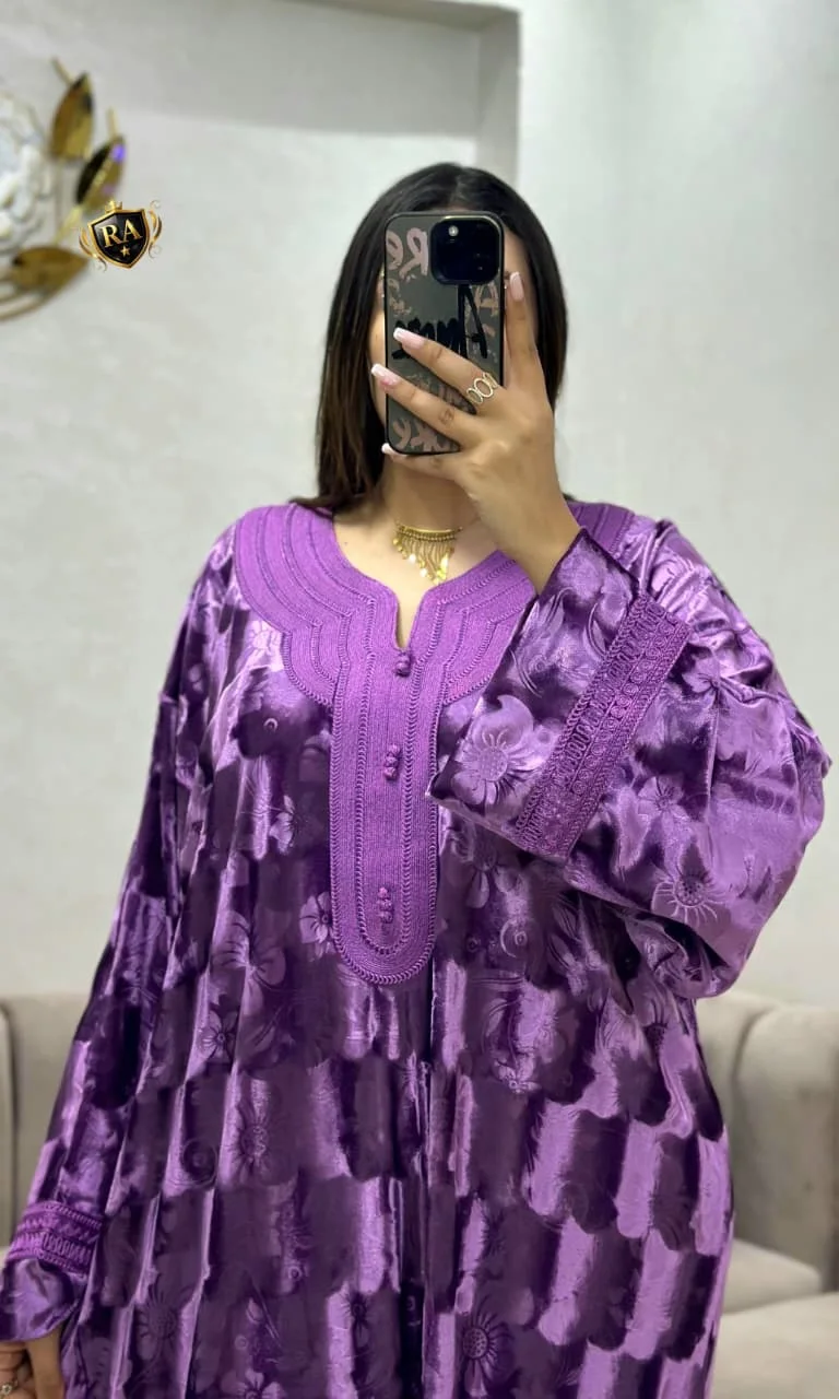أناقة ملكية تخطف الأنظار فالأفراح و المناسبات 🎊👑