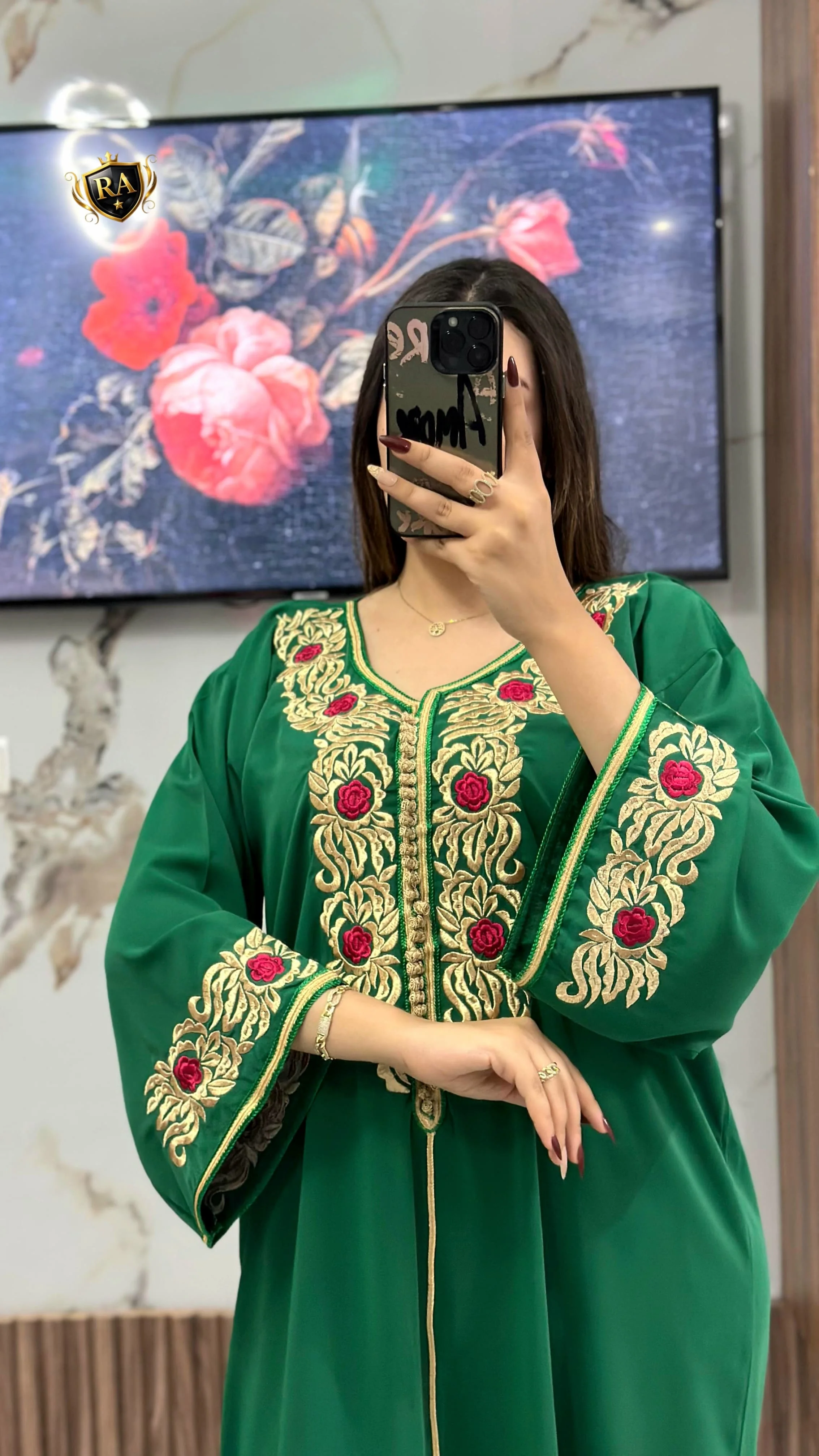 قفطان أنيق ثوب كريب سامبل 👑 🟤مخدوم بالطرز الرباطي