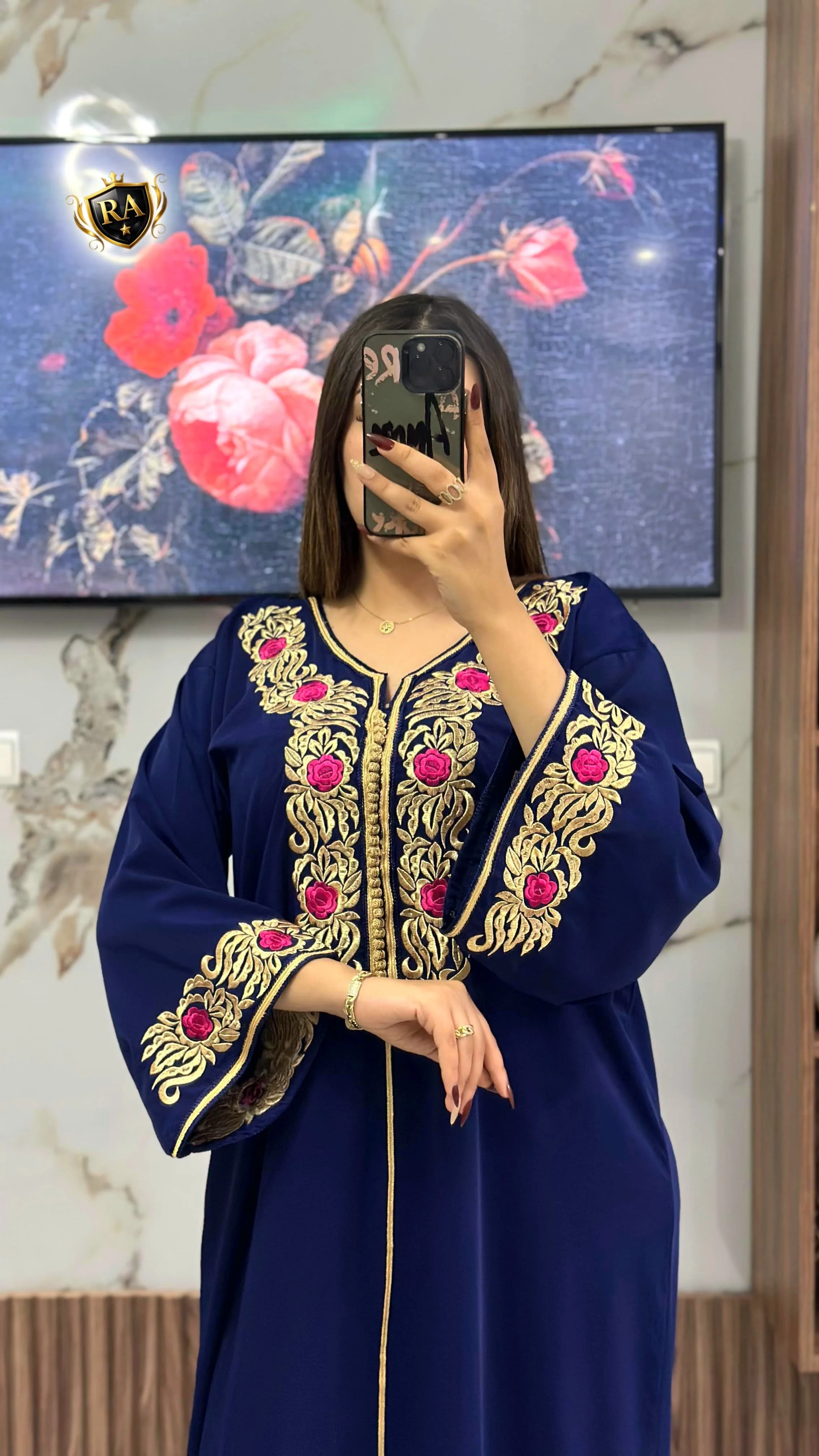 قفطان أنيق ثوب كريب سامبل 👑 🟤مخدوم بالطرز الرباطي