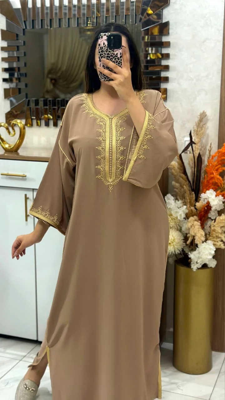 👑 قفطان مخزني فاخر بتصميم أنيق يجمع بين الأصالة والعصرية