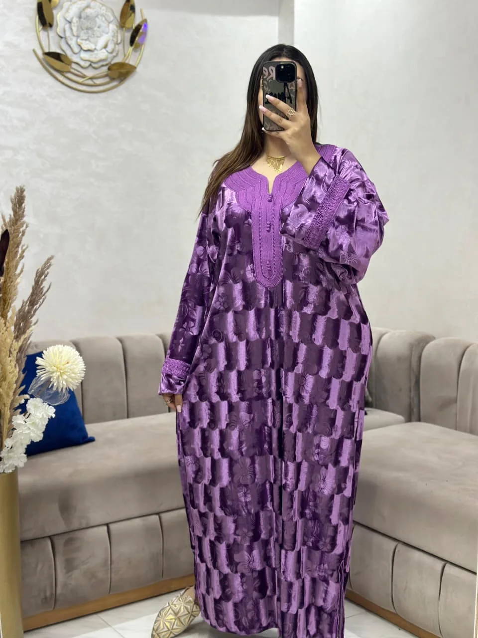 أناقة ملكية تخطف الأنظار فالأفراح و المناسبات 🎊👑