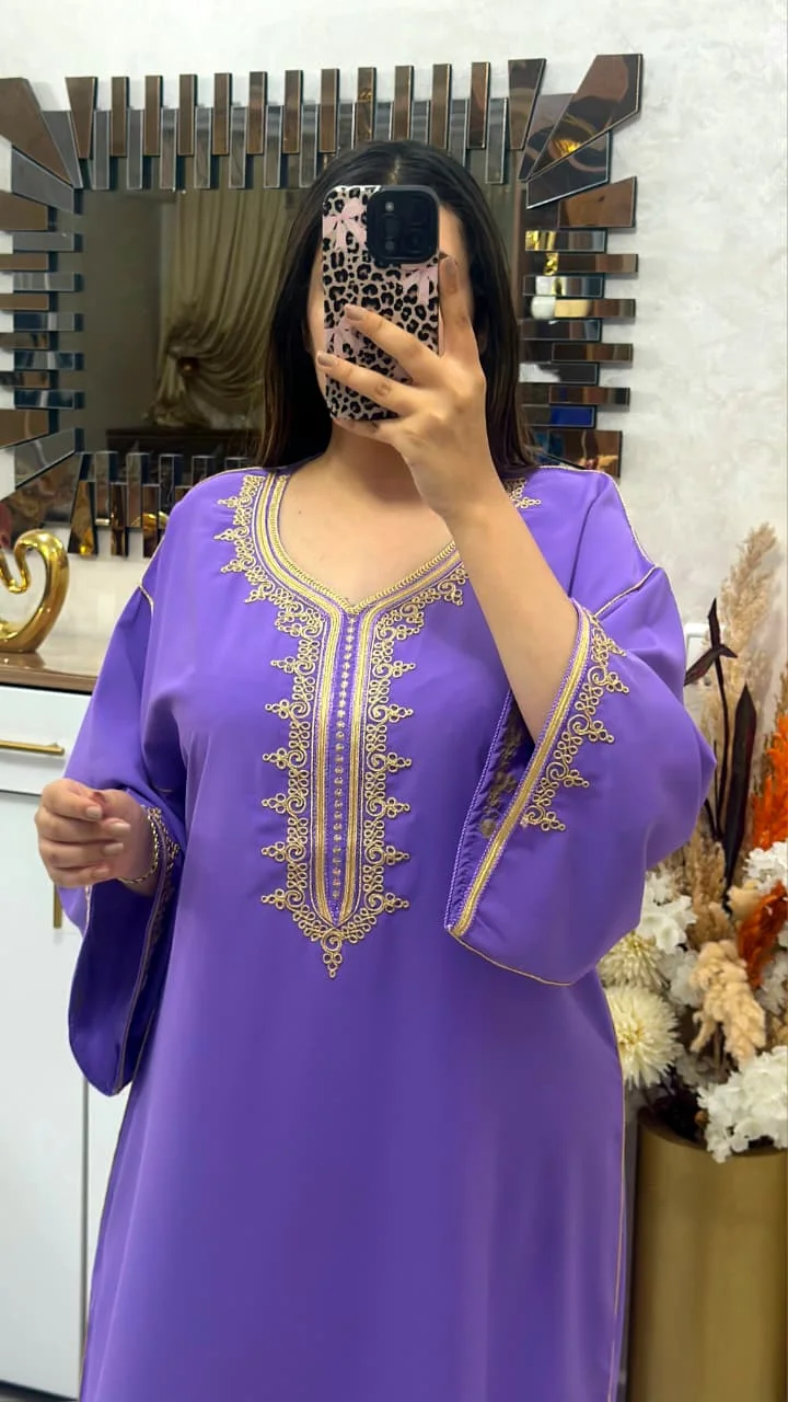 👑 قفطان مخزني فاخر بتصميم أنيق يجمع بين الأصالة والعصرية