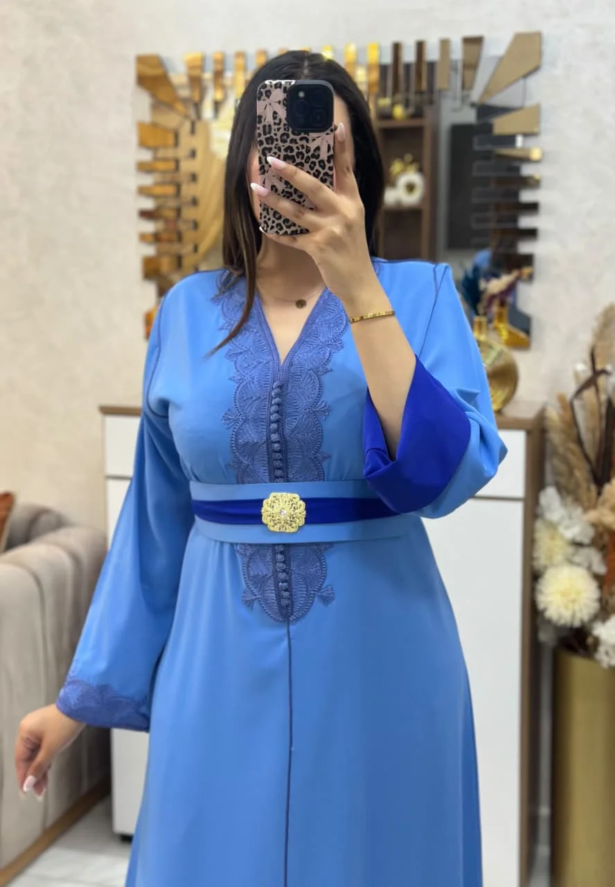 🟠 قفطان أنيق بفصالة مثالية كيعطيك طلة ملكية