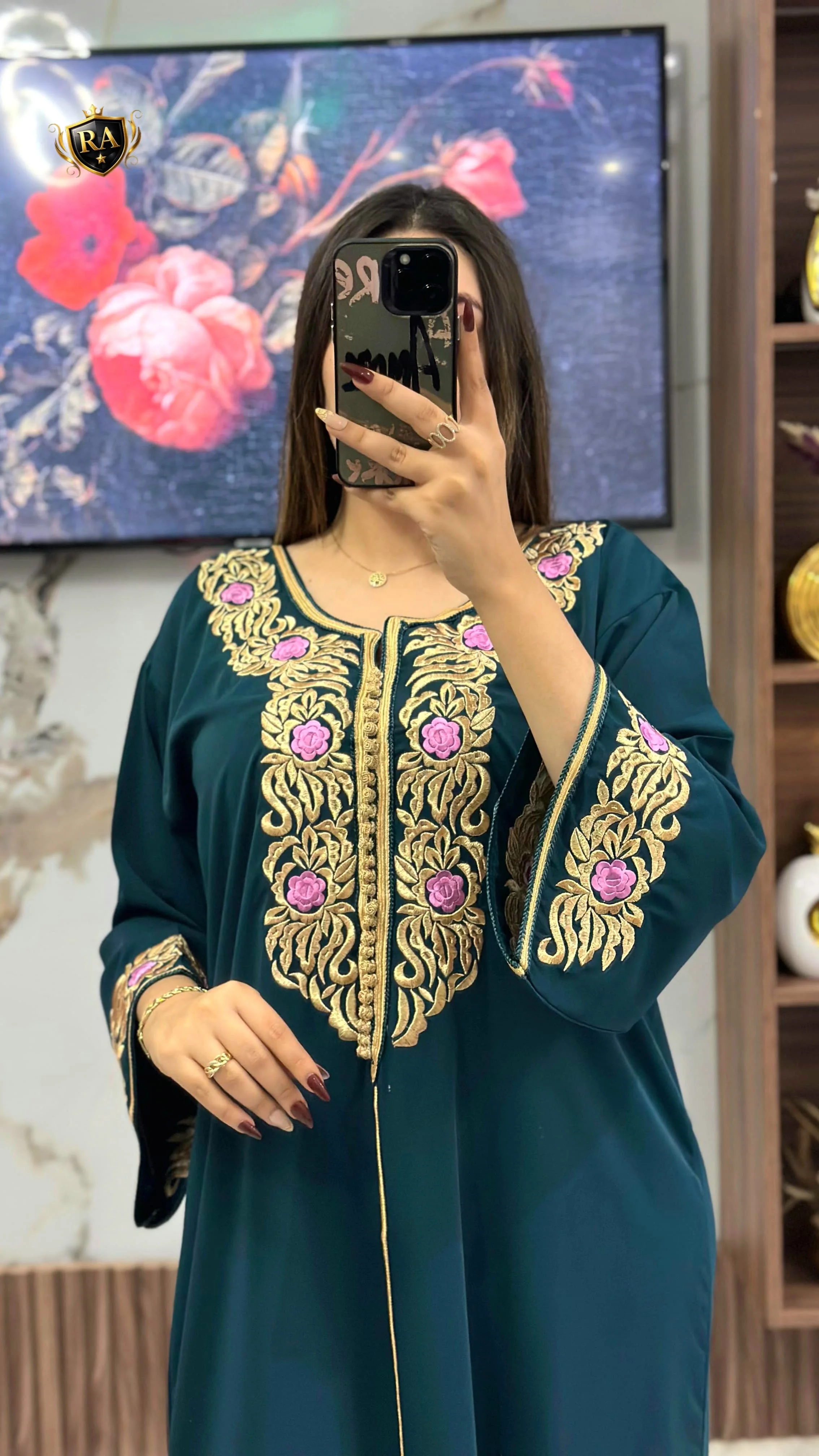 قفطان أنيق ثوب كريب سامبل 👑 🟤مخدوم بالطرز الرباطي