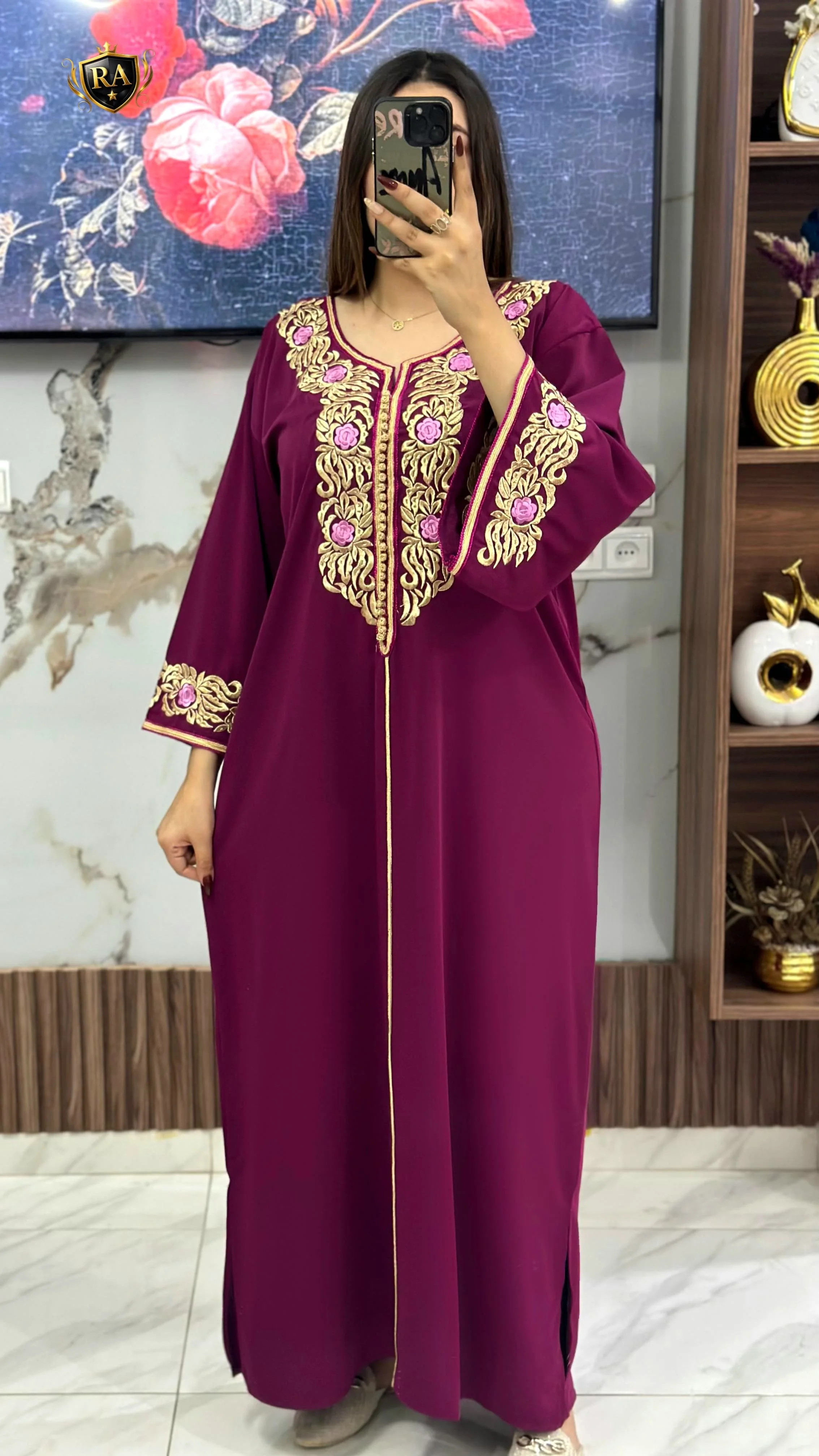 قفطان أنيق ثوب كريب سامبل 👑 🟤مخدوم بالطرز الرباطي