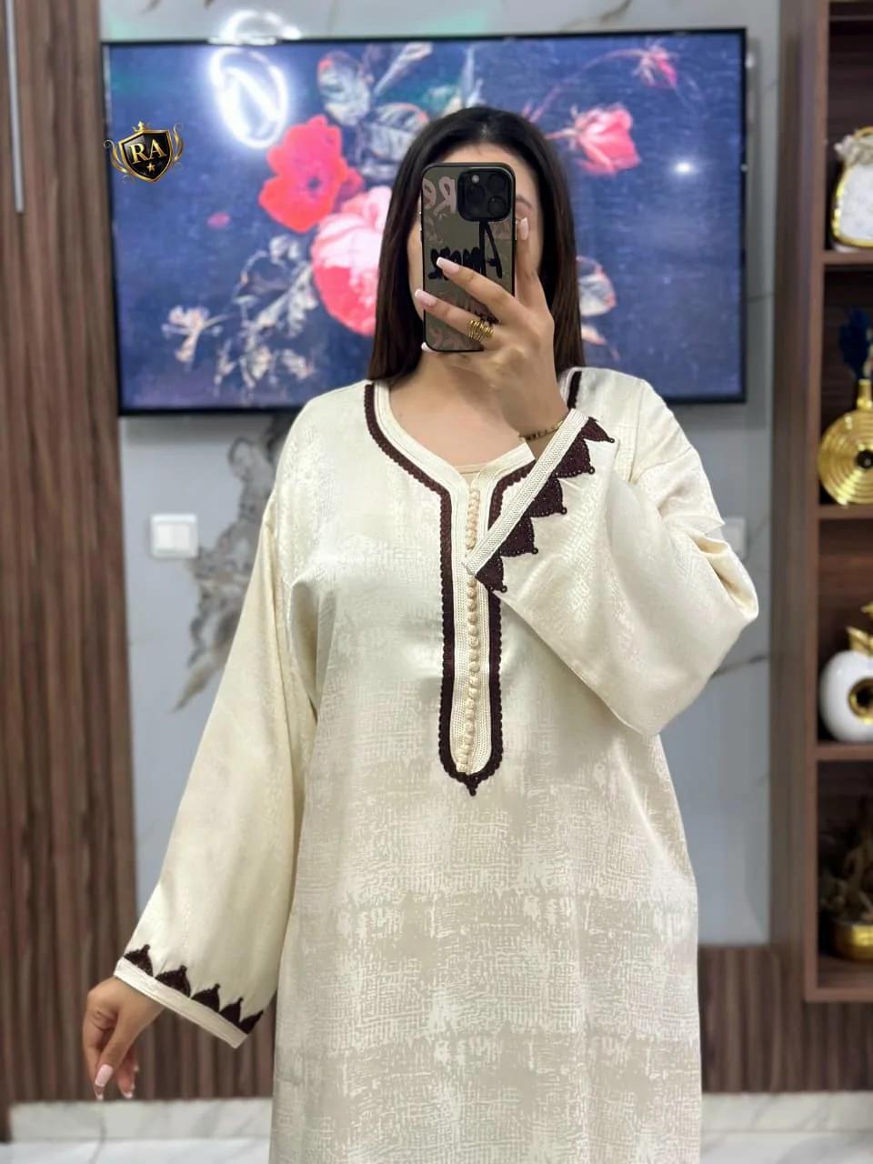 خلي حضورك يطبع فهاد رمضان مع أناقة القفطان المغربي الأصيل! 🌙✨
