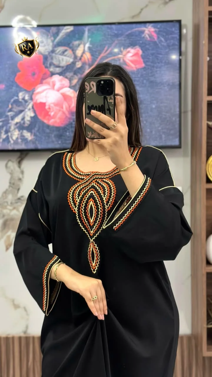 ألوان ساحرة وتصميم مميز... اختاري إطلالتك اليوم!