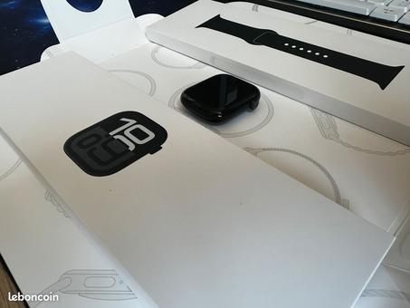 Watch Série 10 Premium WAYNESHOP  + 3 ceintures offert ✔