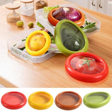 Compact and Practical Transparent Food Preservation Tray