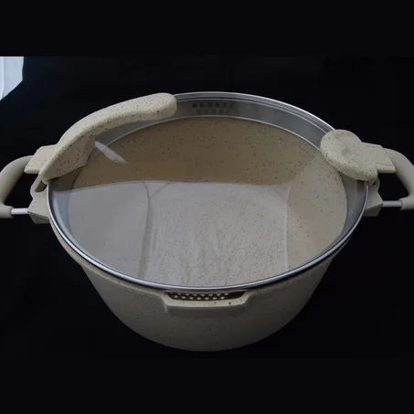 Fait-tout en granite 28 cm