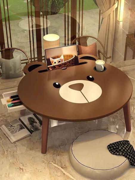 ترابيزه باندا خشب يوجد بها مكان للموبيل و مكان للكوبايه  مقاس 65*50*25