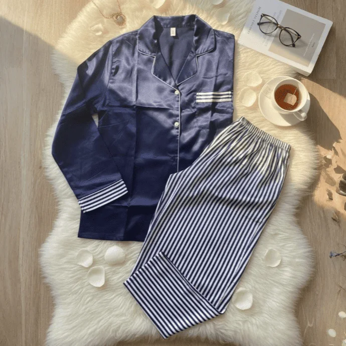 Satin Premium – Bleu Marine