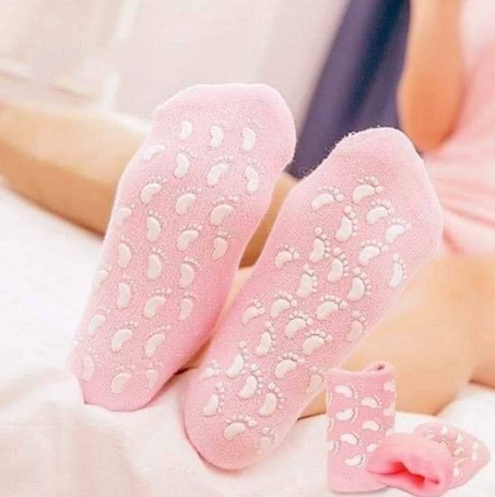 Silicone Socks for Moisturizing Dry Feet and Heels: Enjoy Comfort and Superior Moisturizing