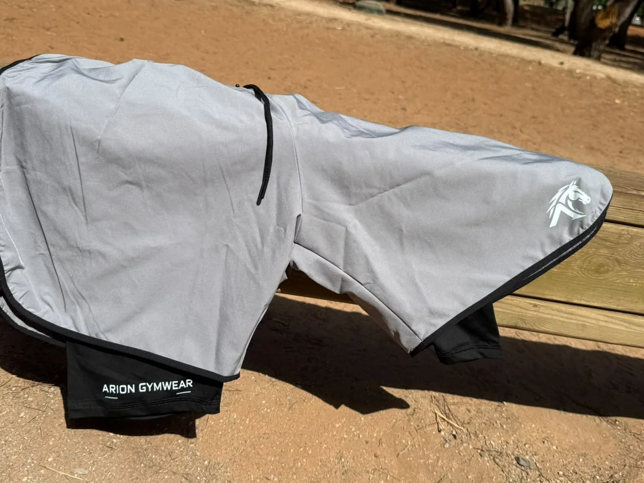 Short de sport Arion Gym Gris