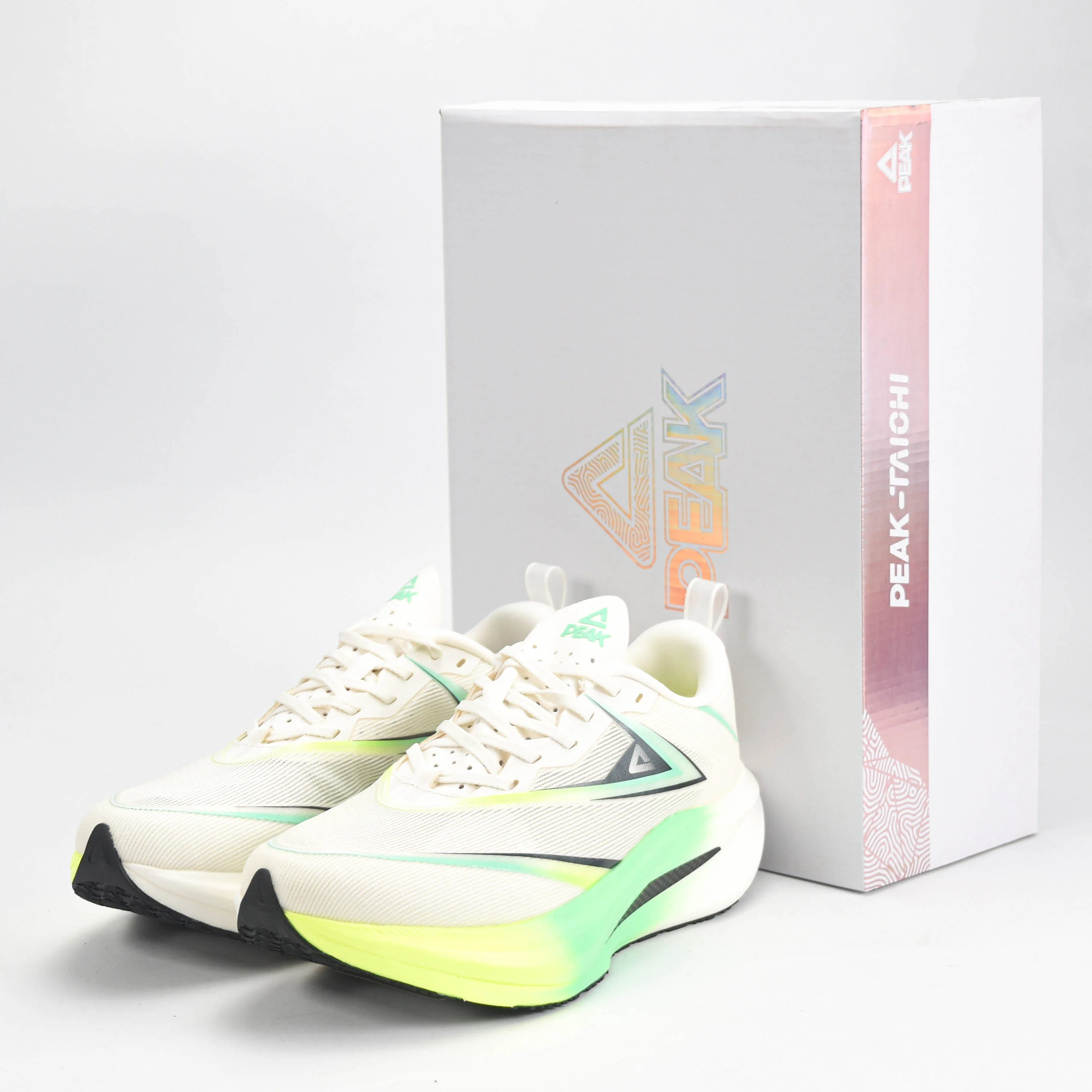 PEAK SHOES