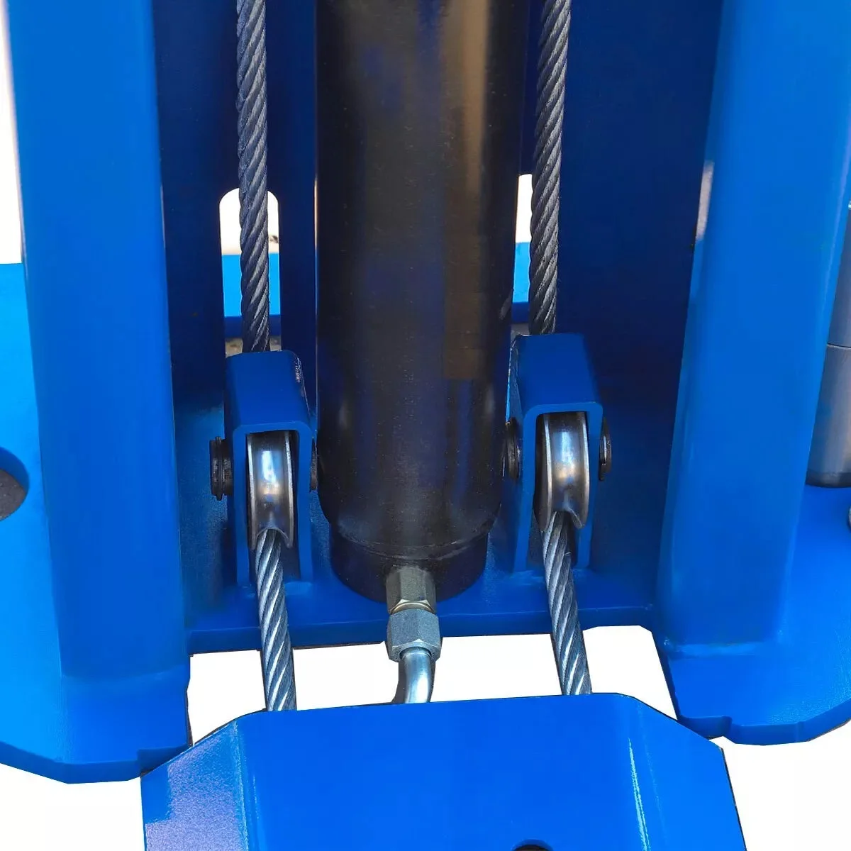 XK L2900 Two Post 9000LB Capacity Car Lift Auto Truck Hoist Industry Leading 220V or 110V FREE SHIPPING