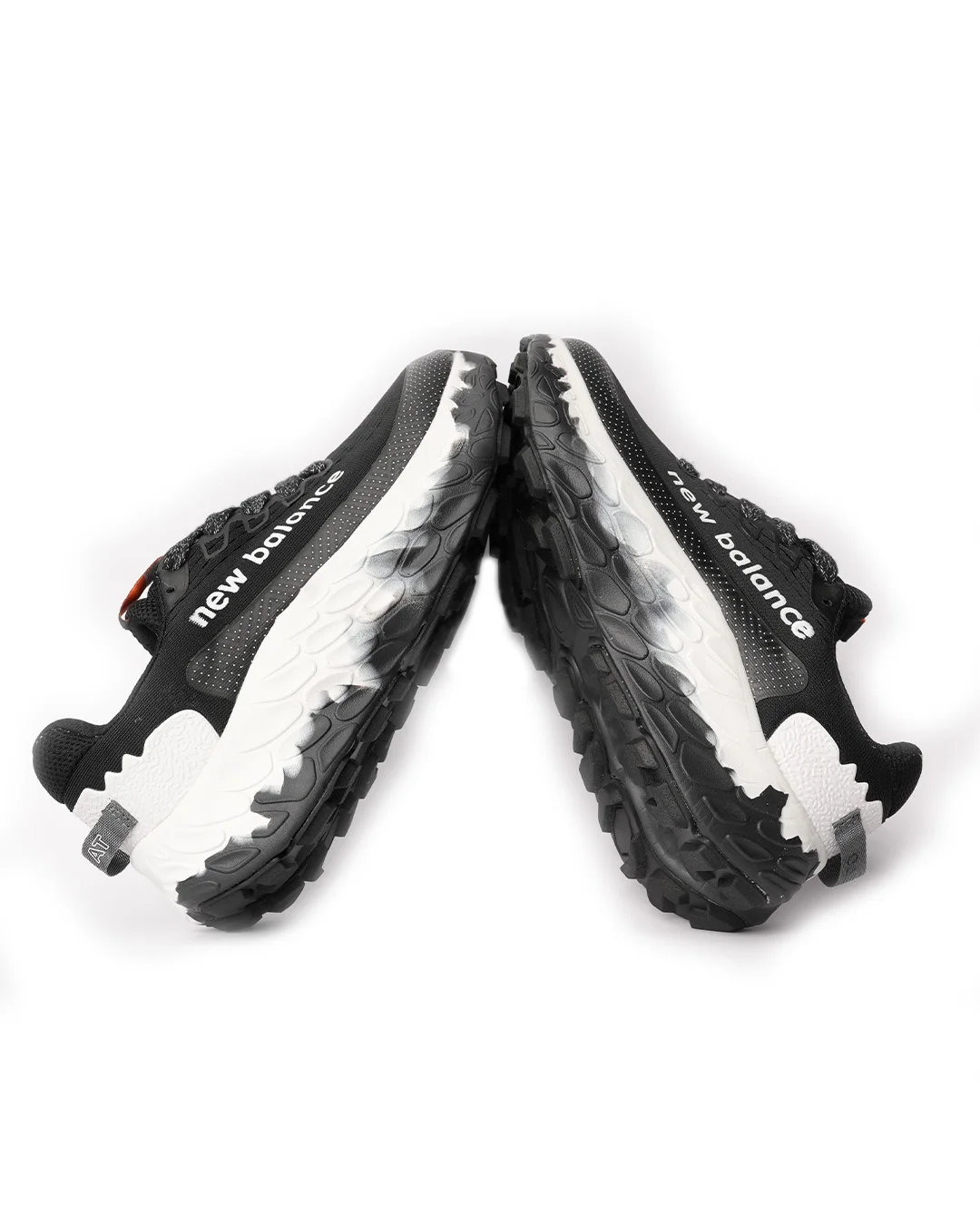 حذاء نيو بالانس Fresh Foam X More Trail V3 للجري على الطرق الوعرة