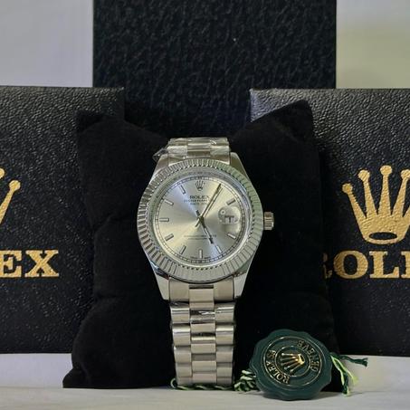 ساعة رولكس بيضاء فاخرة DATEJUST