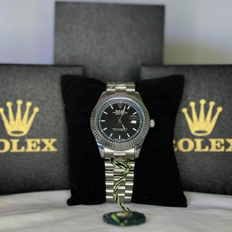 ساعة رولكس الأصلية – الفخامة التي تدوم معك