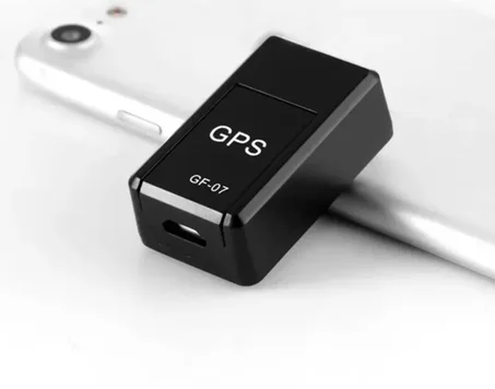 جهاز تتبع GPS