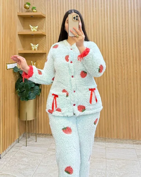 بيجامات كانيش