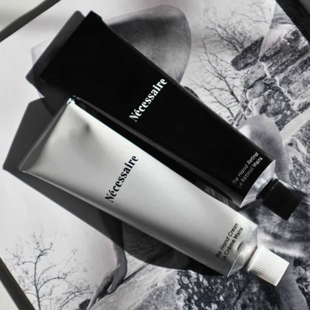 Nécessaire - كريم اليدين‎