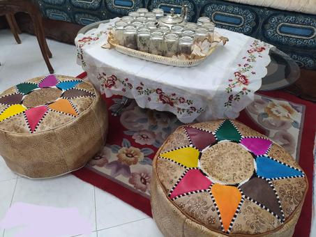 .بوفات مغربية تقليدية من الجلد الطبيعي