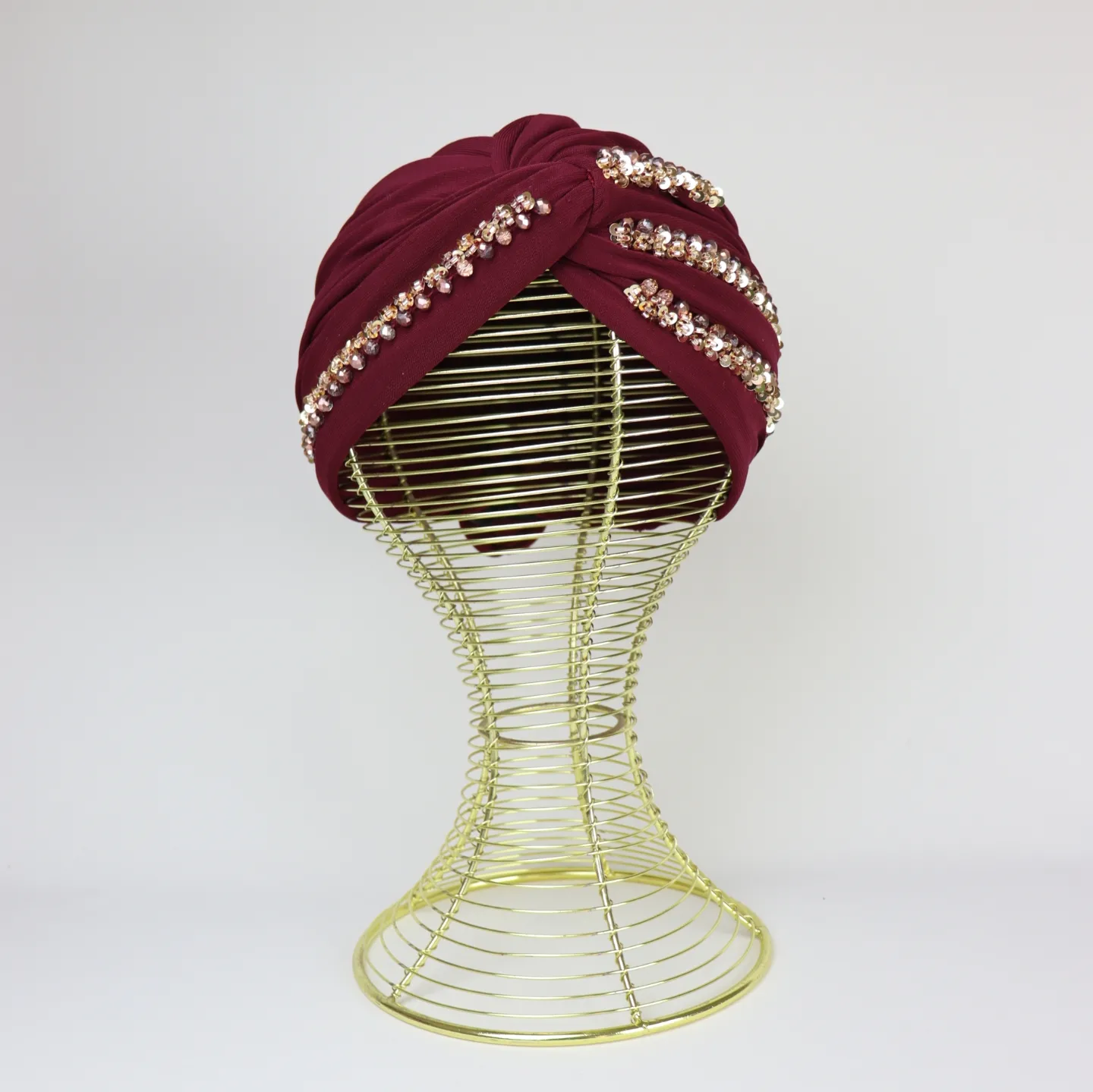 Turban de Soirée Perlé – Luxe & Élégance