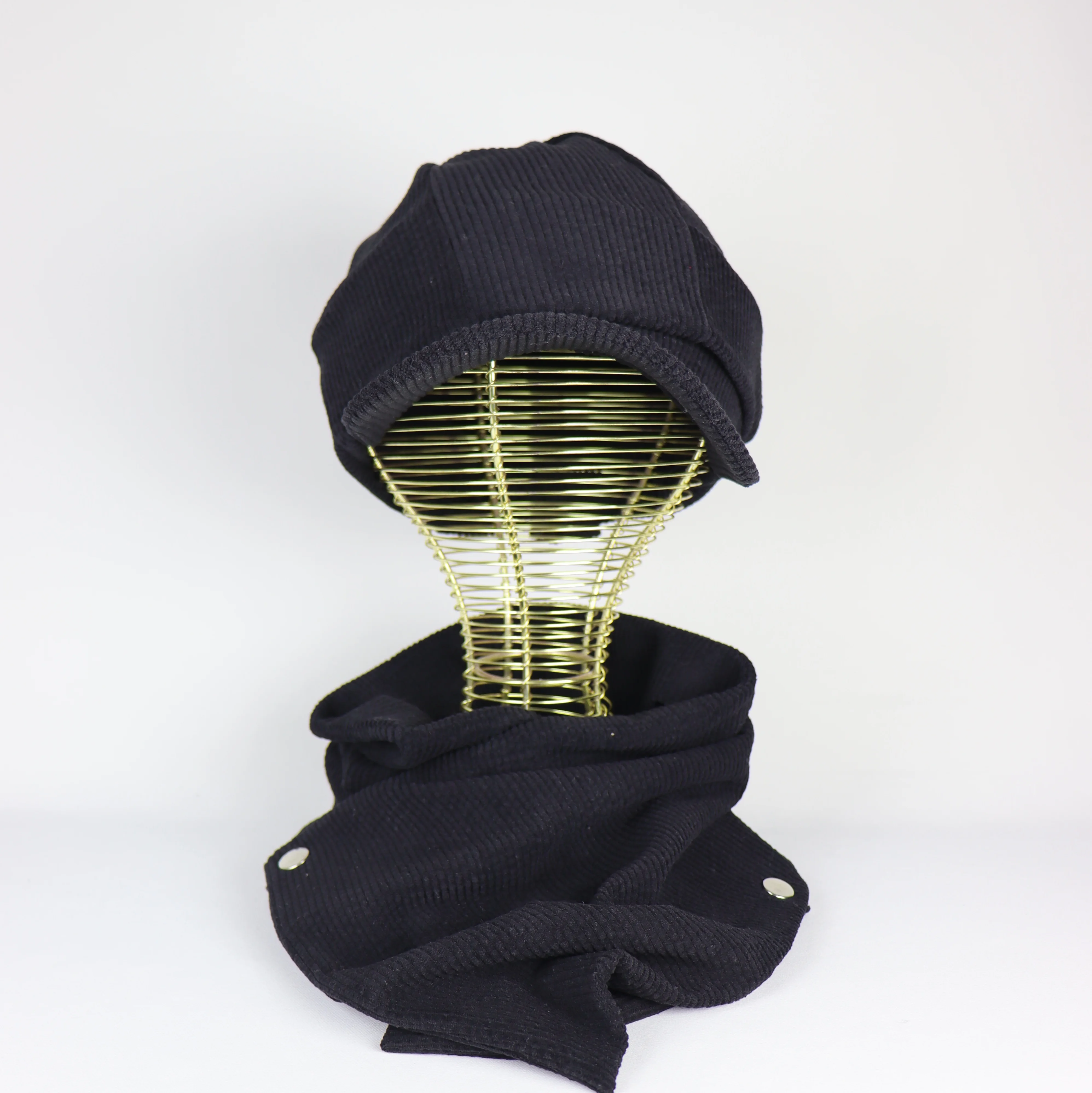 Casquette Béret Hijab en Velours Côtelé Coton – Ajustable