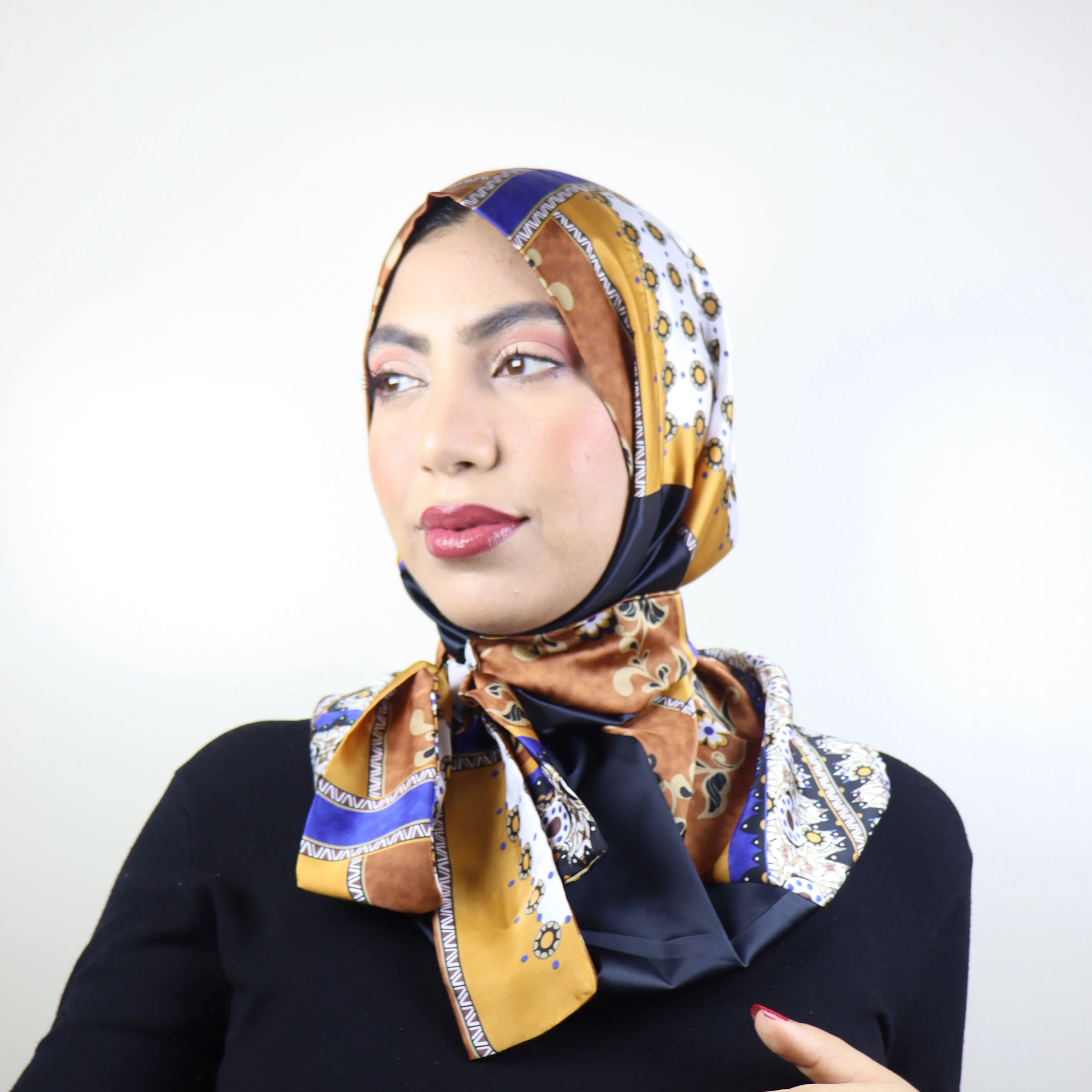 Foulard prêt à porter