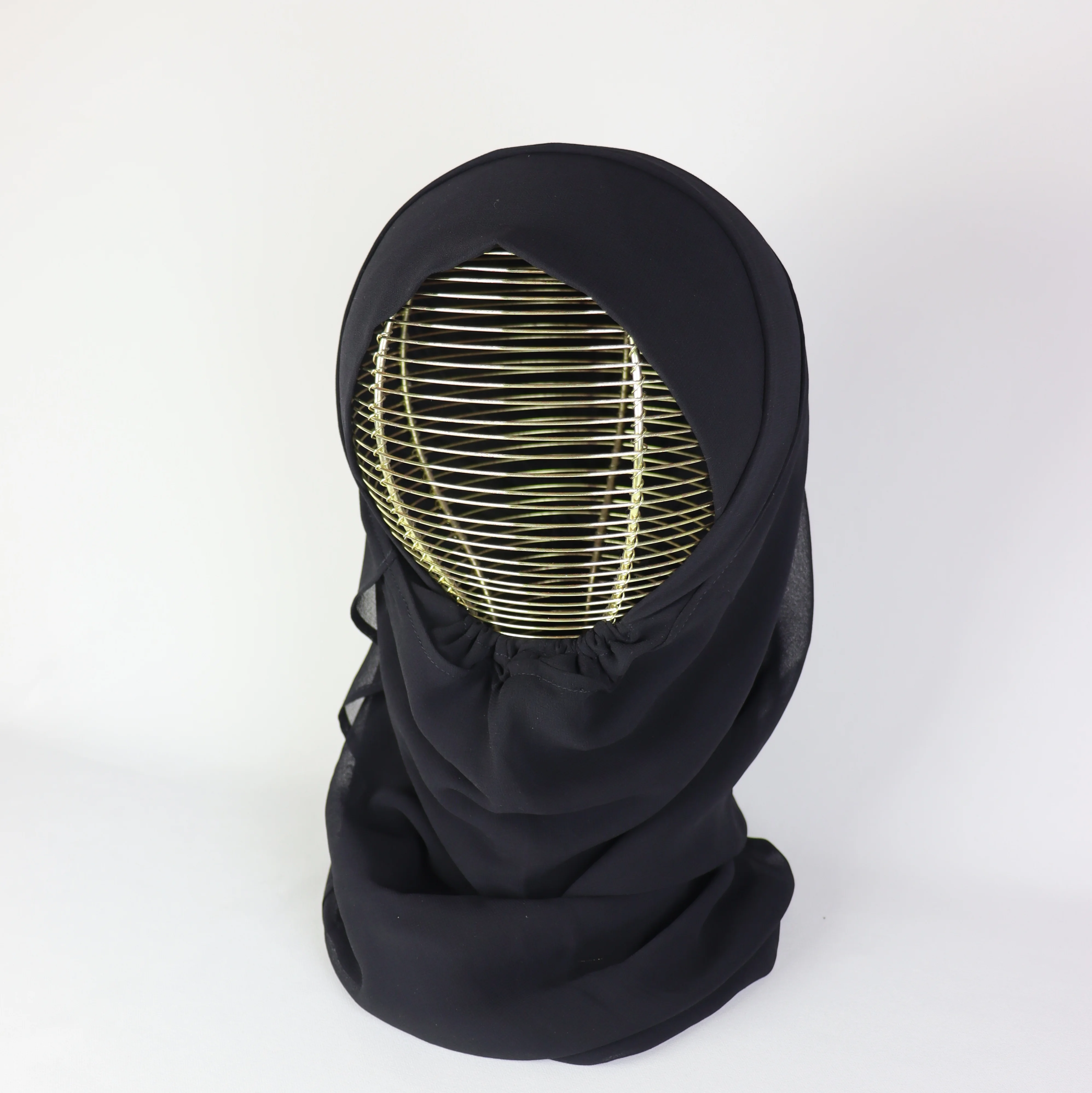 Foulard prêt-à-porter et bonnet avec élastique intégré