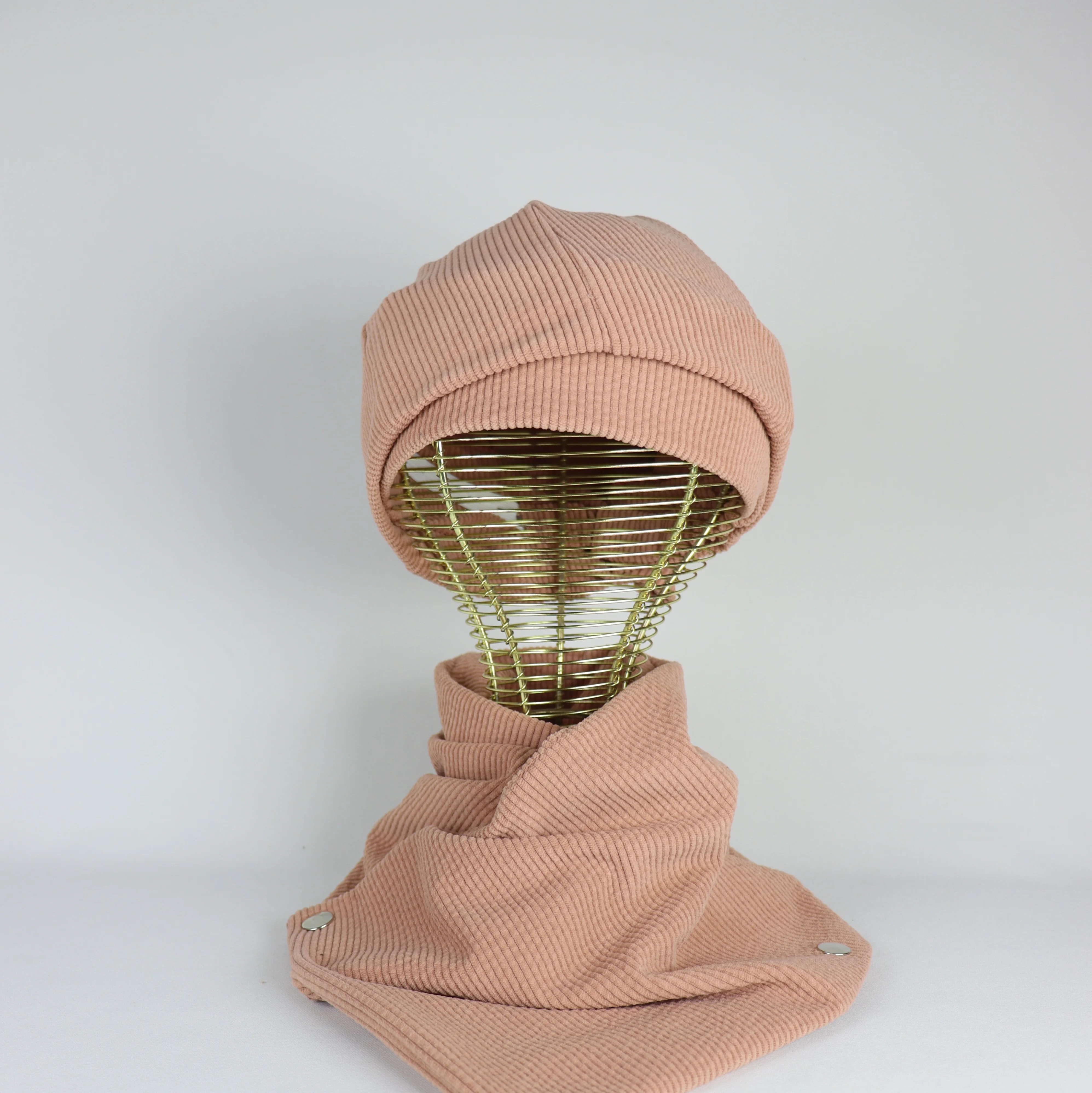 Béret Hijab en Velours Côtelé Coton – Ajustable